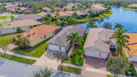 A home in WIMAUMA