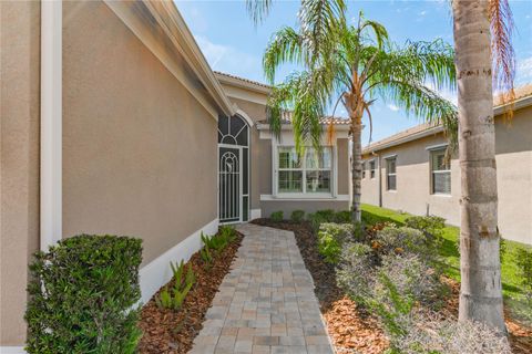 A home in WIMAUMA