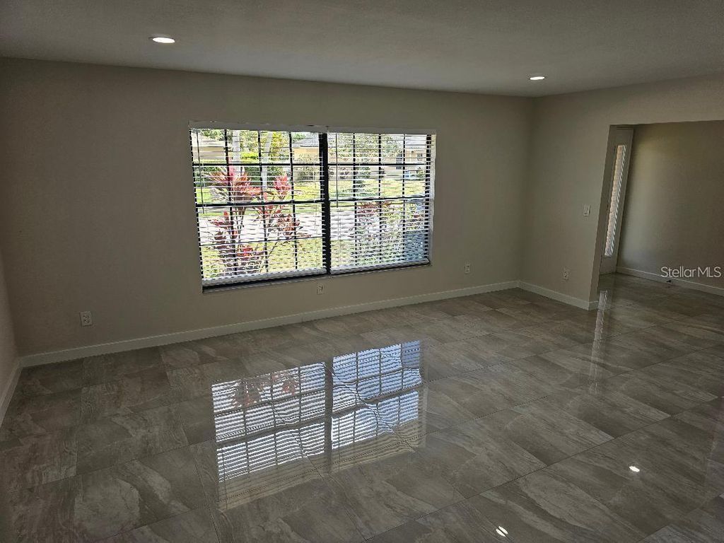 Photo of 1208 76th Street NW, Bradenton, FL 34209 (MLS # A4690980)