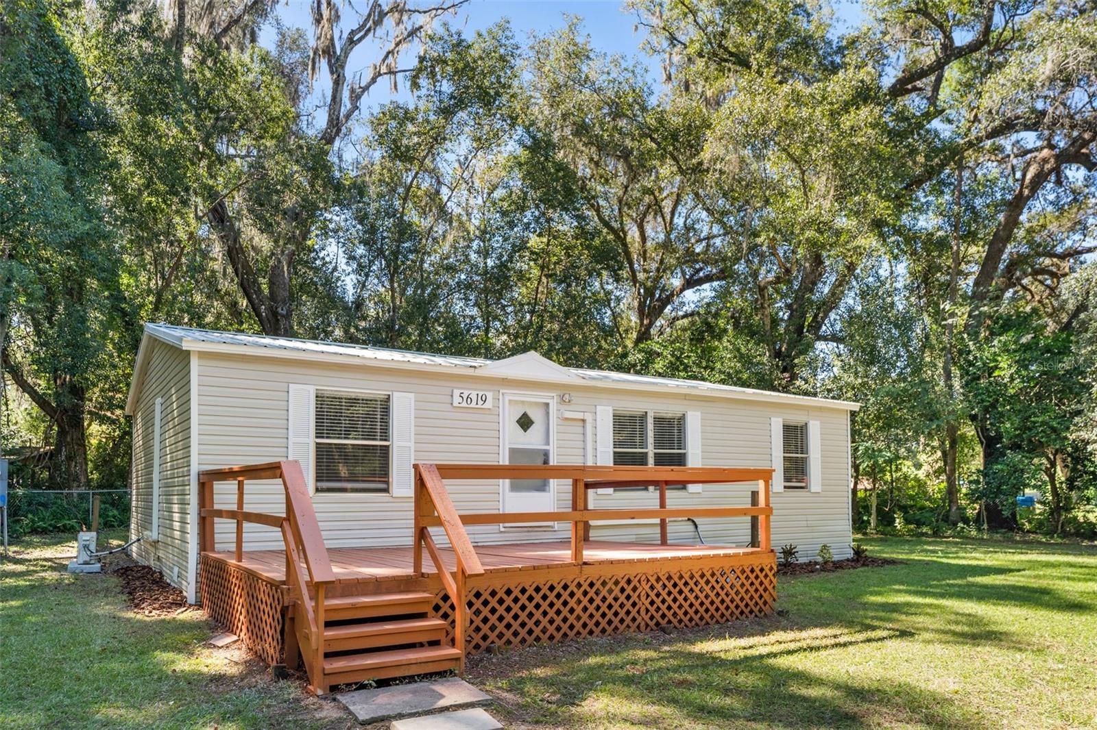 5619 NE 79TH PLACE