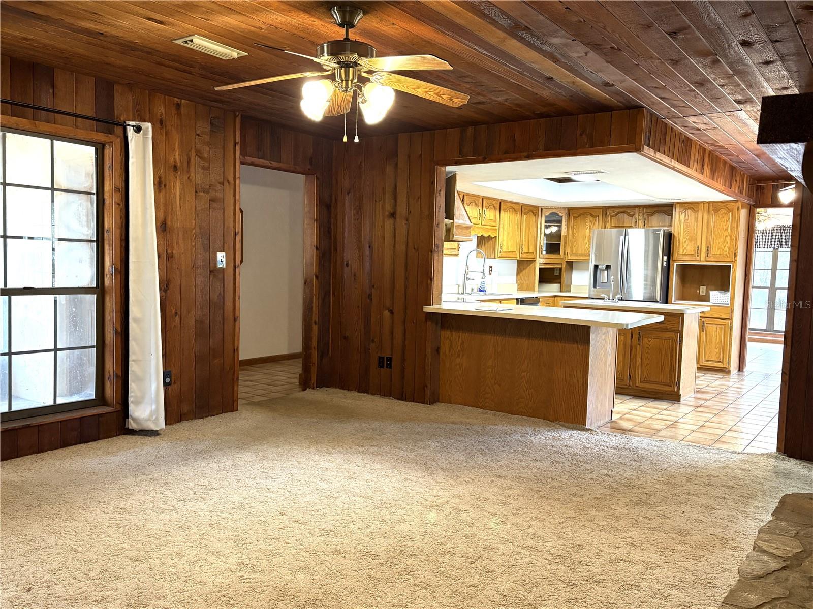 RAINBOW LAKES ESTATE - Residential