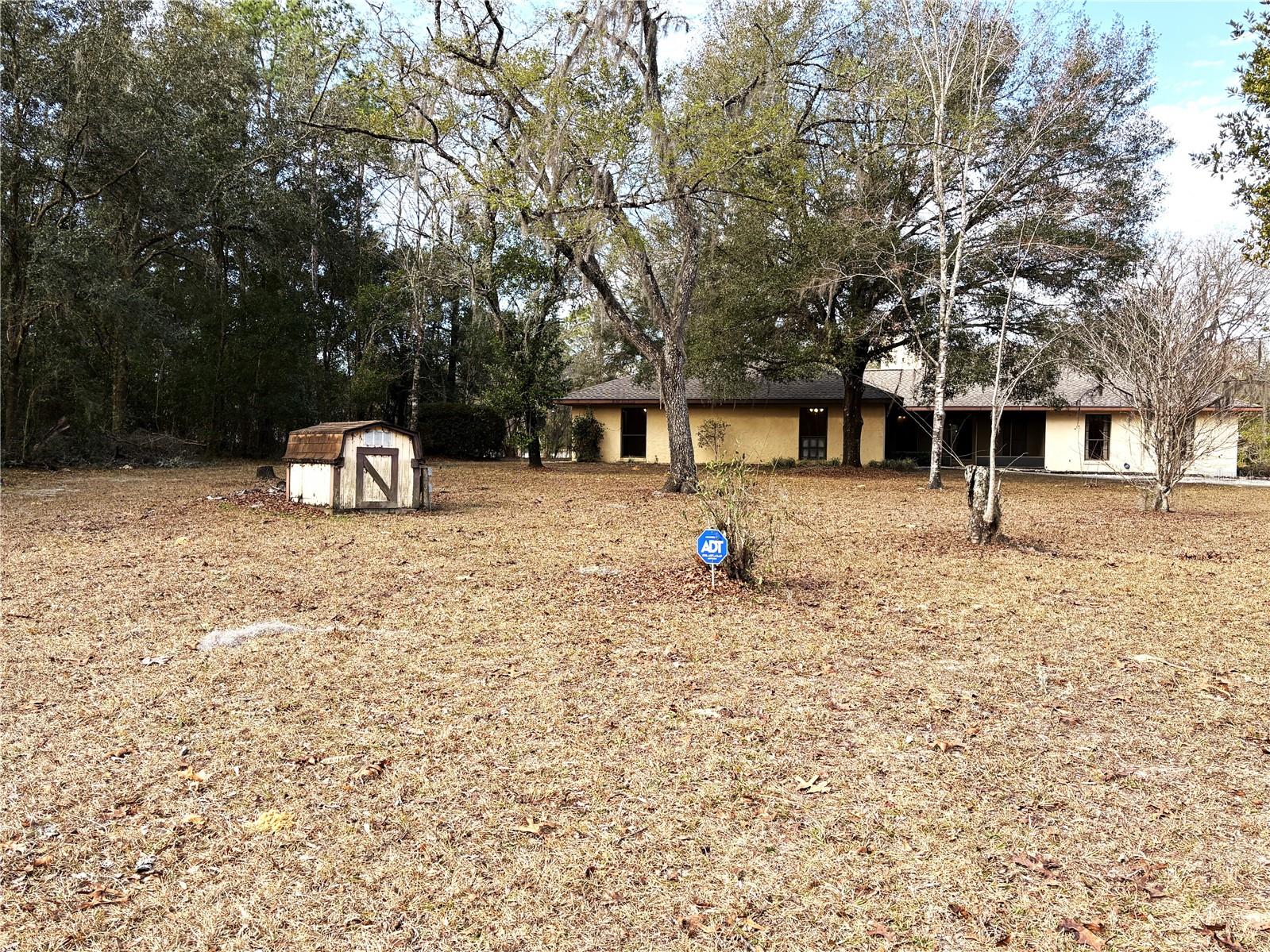 RAINBOW LAKES ESTATE - Residential