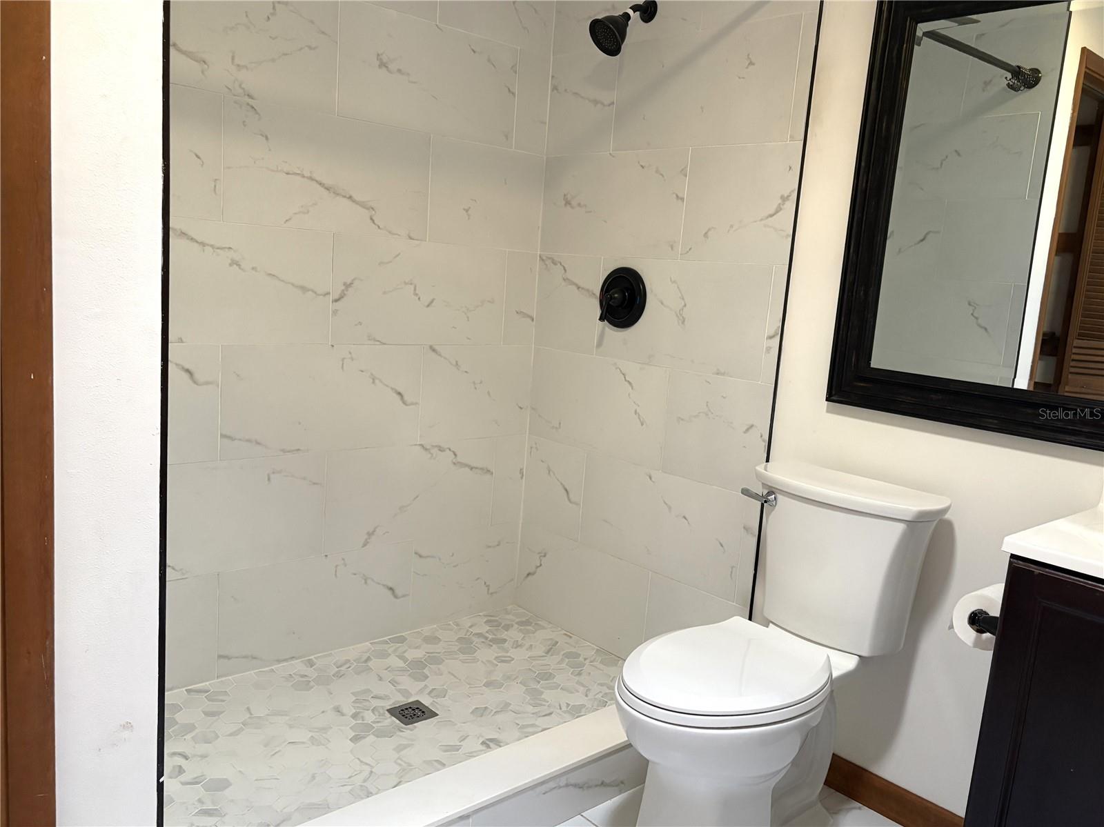 RAINBOW LAKES ESTATE - Residential