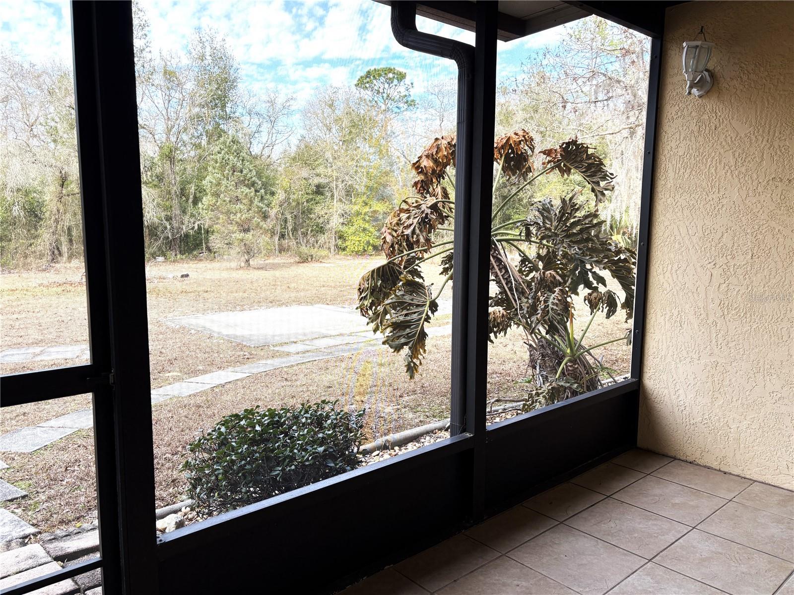 RAINBOW LAKES ESTATE - Residential