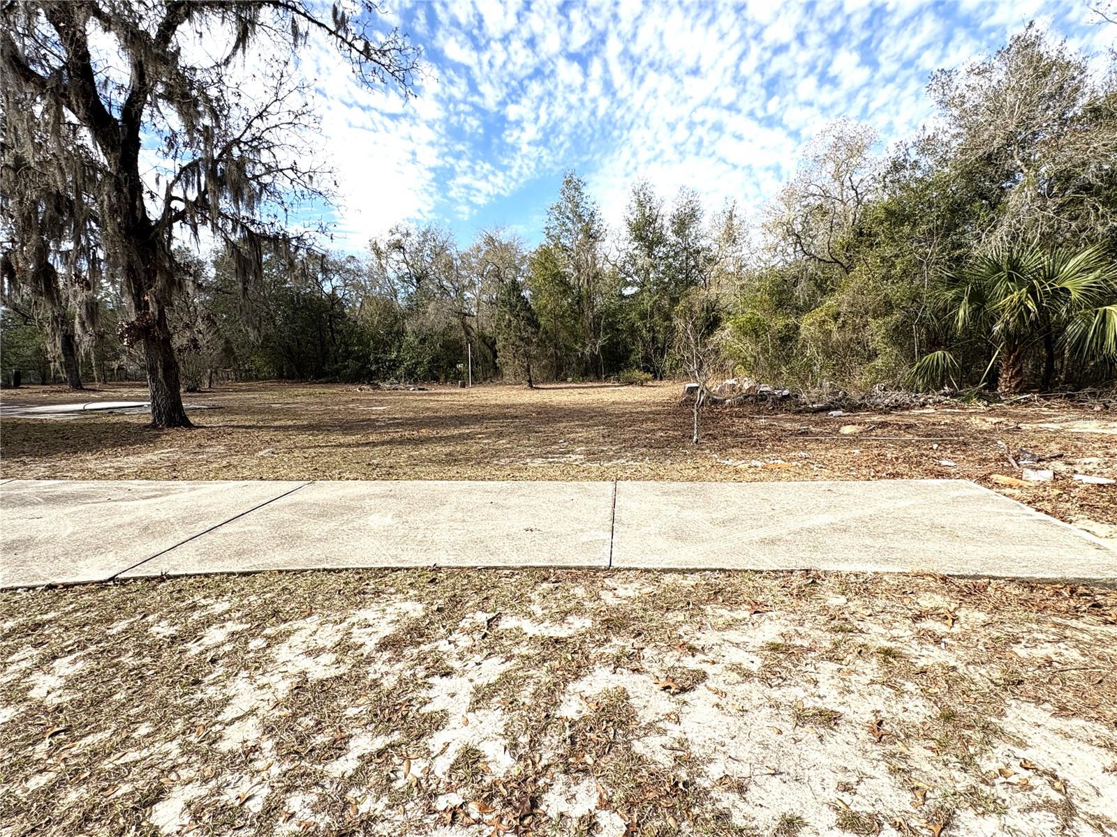 RAINBOW LAKES ESTATE - Residential