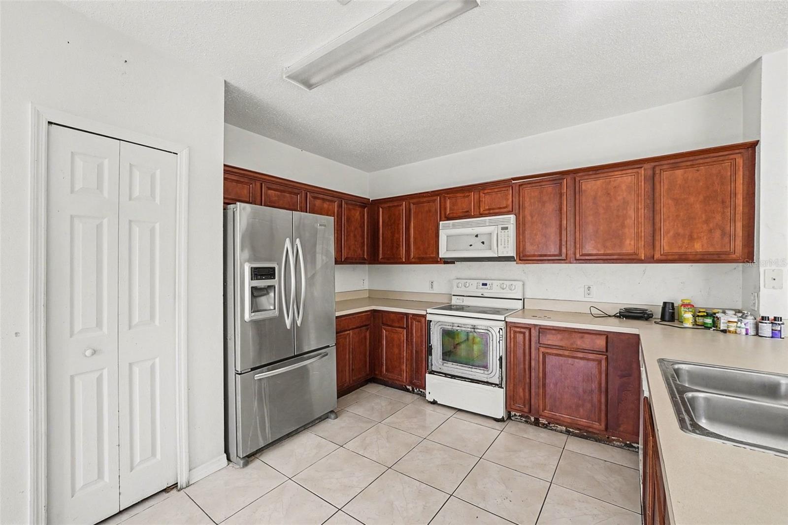 POINCIANA NBRHD 06 VILLAGE - Residential