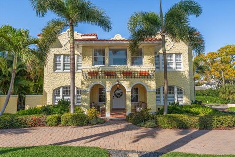 2050 COFFEE POT BOULEVARD NE ST PETERSBURG FL 33704