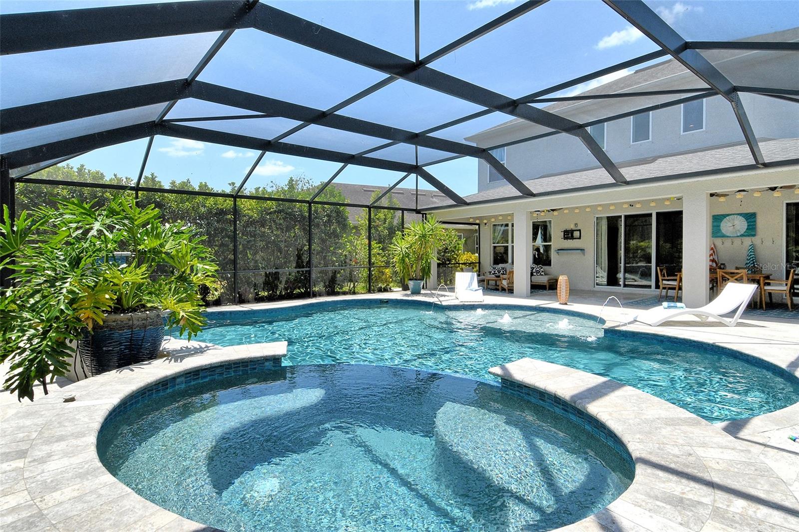 ARBOR LAKES ON PALMER RANCH - Residential Lease