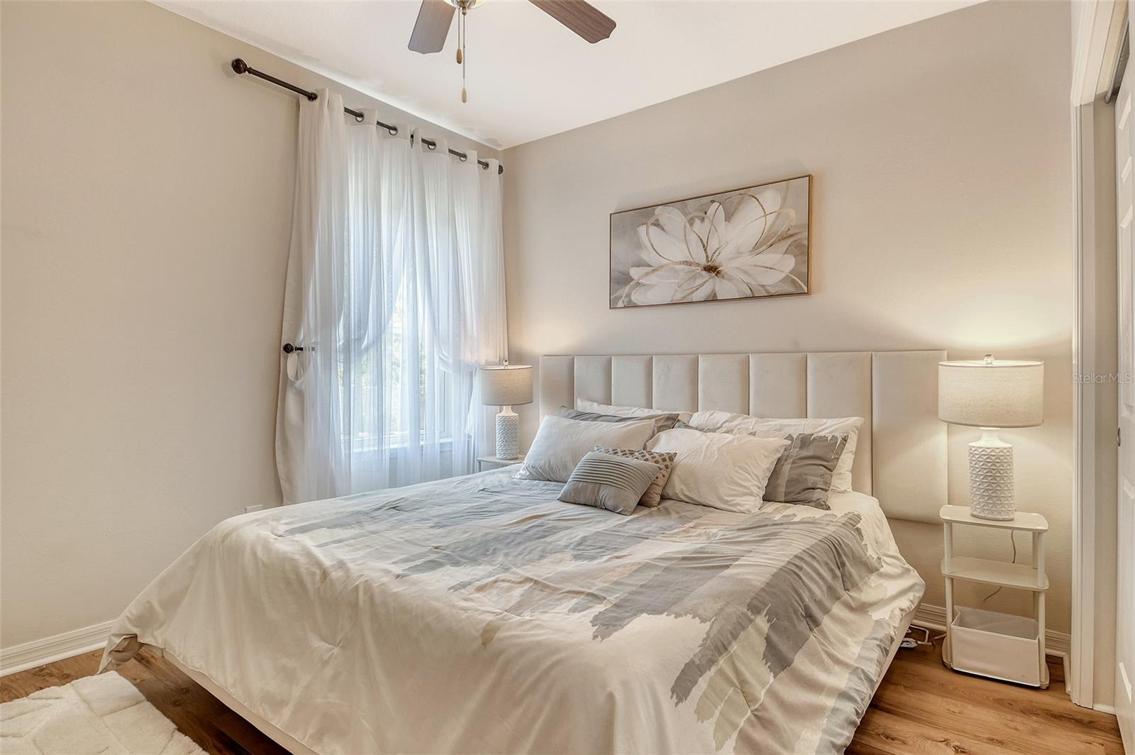 ARBOR LAKES ON PALMER RANCH - Residential Lease