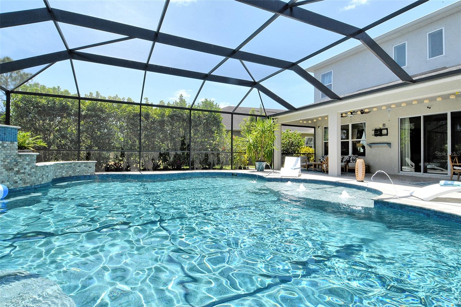 ARBOR LAKES ON PALMER RANCH - Residential Lease