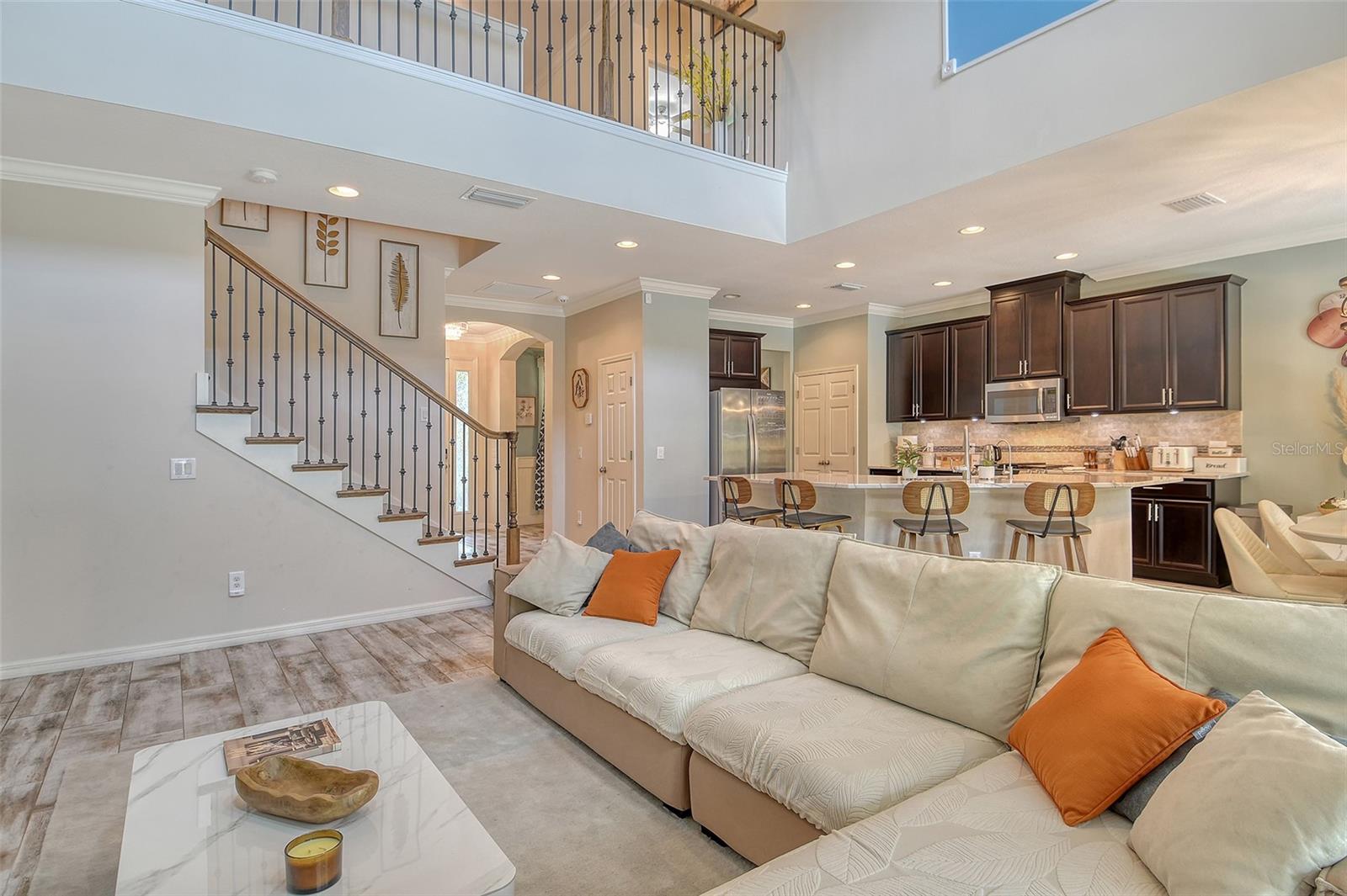 ARBOR LAKES ON PALMER RANCH - Residential Lease