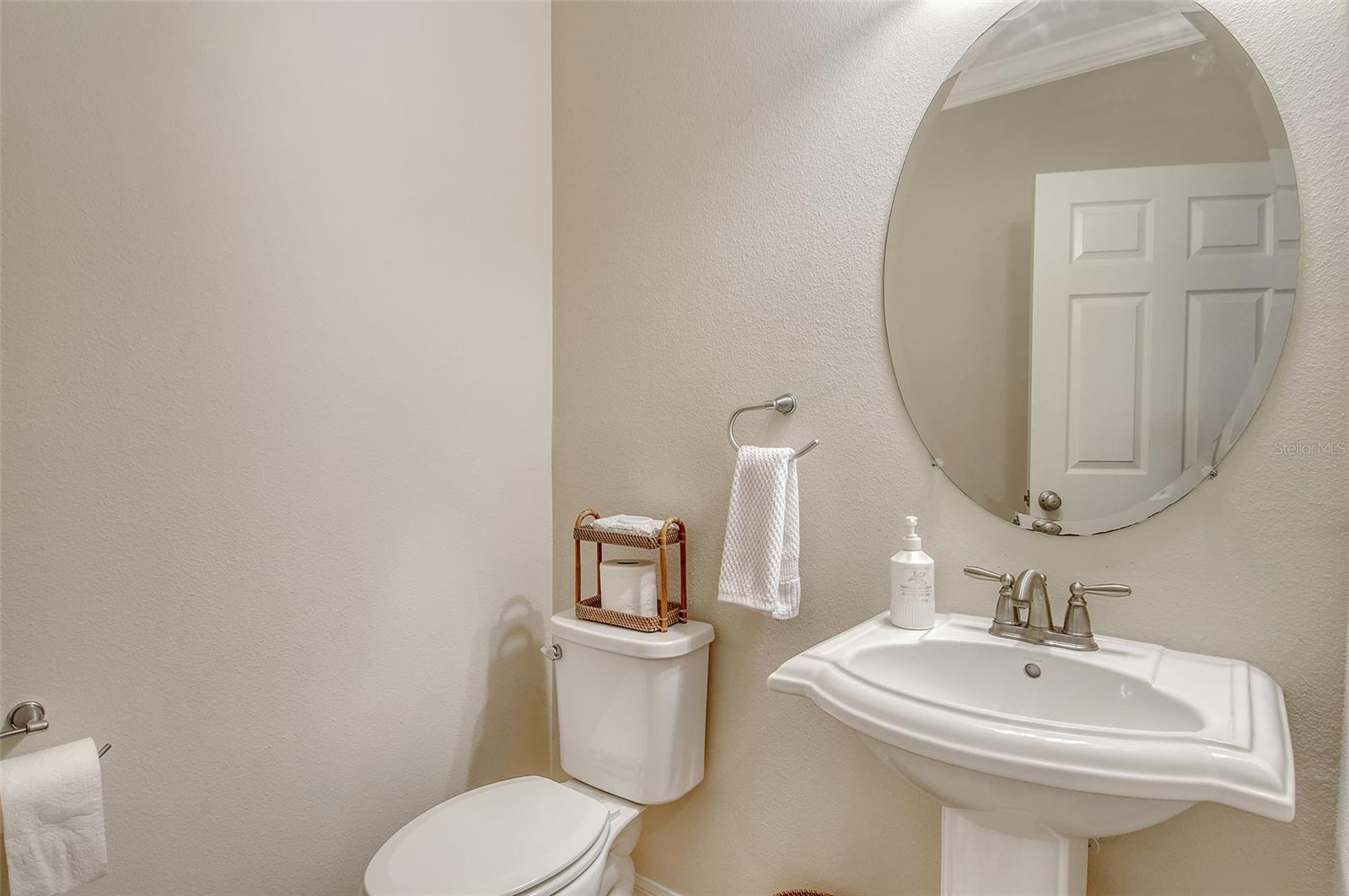 ARBOR LAKES ON PALMER RANCH - Residential Lease