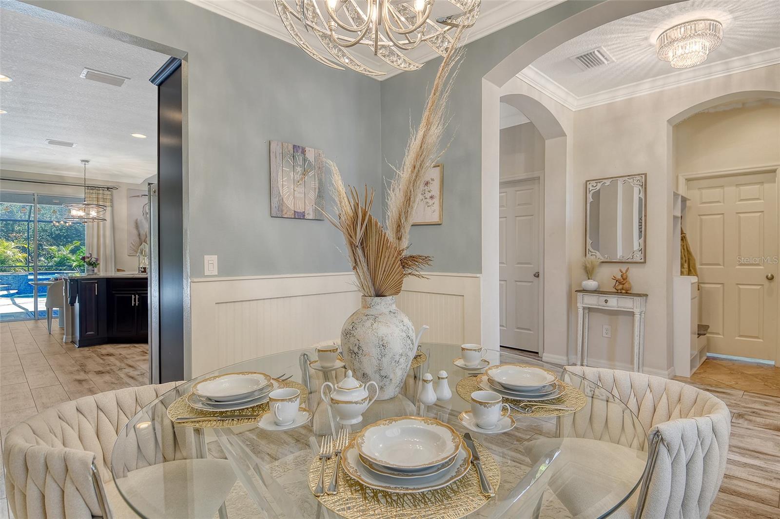 ARBOR LAKES ON PALMER RANCH - Residential Lease