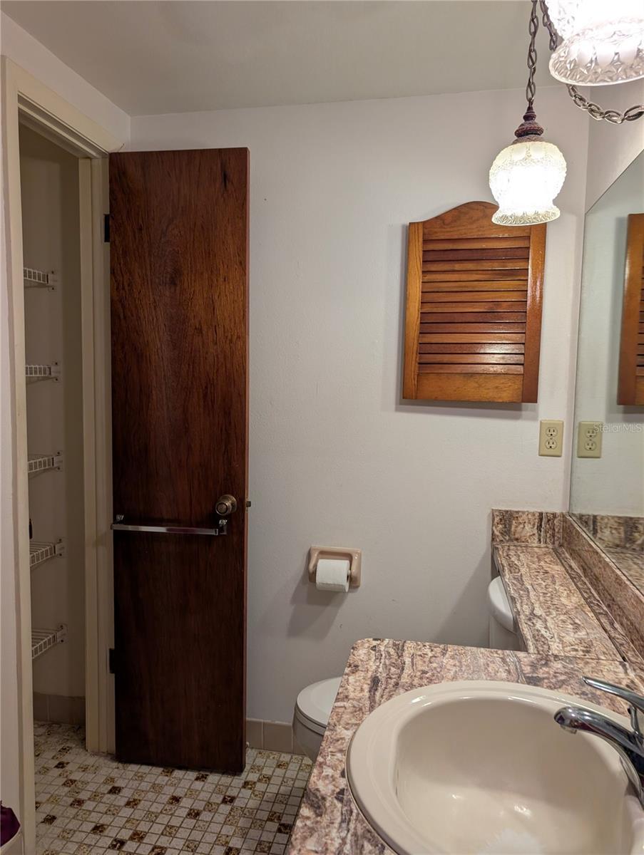 REGENCY PARK - Residential