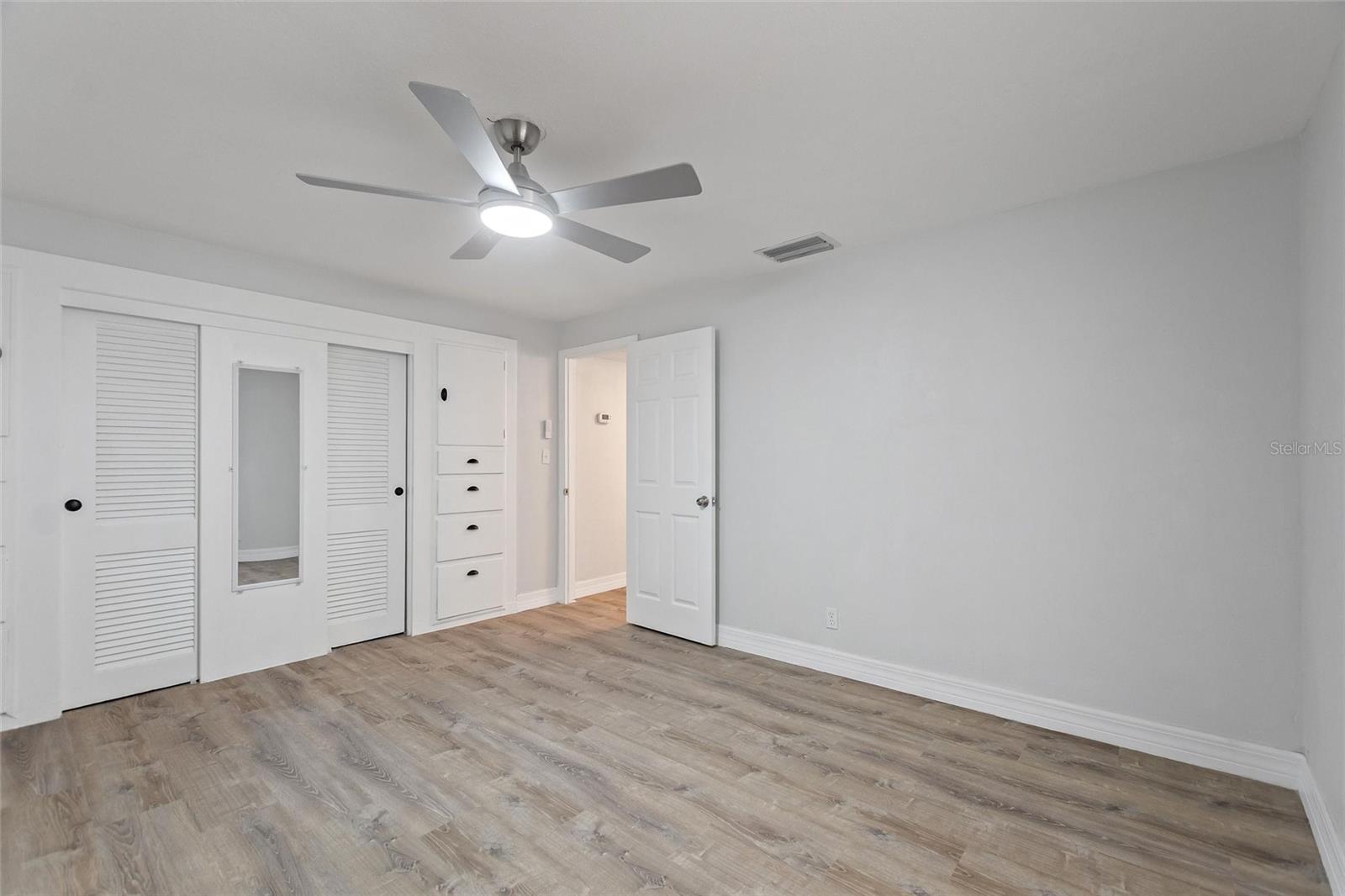 HOFFMANS & LAKE VIEW ADD REP - Residential