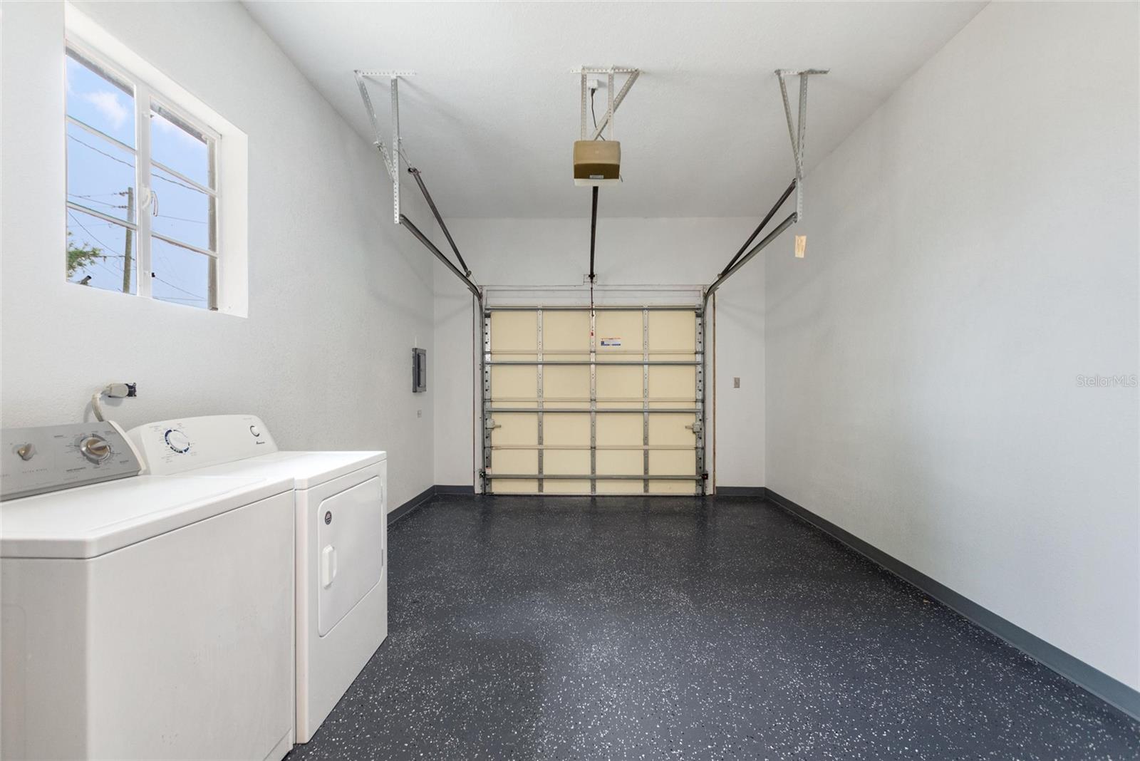 HOFFMANS & LAKE VIEW ADD REP - Residential