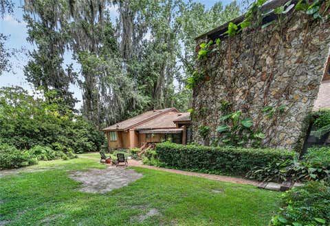 Tiny photo for 2411 SE 15th Street, Ocala, FL 34471 (MLS # OM727992)