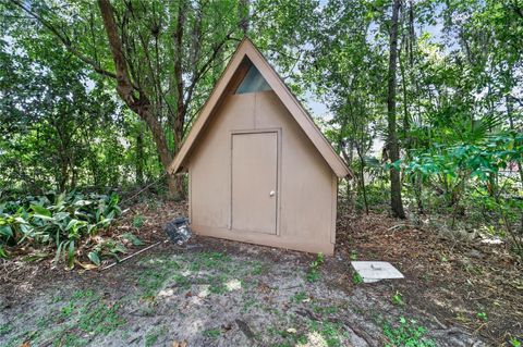 Tiny photo for 2411 SE 15th Street, Ocala, FL 34471 (MLS # OM727992)