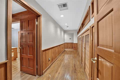 Tiny photo for 2411 SE 15th Street, Ocala, FL 34471 (MLS # OM727992)
