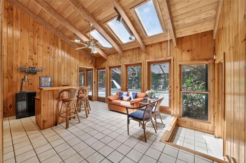 Tiny photo for 2411 SE 15th Street, Ocala, FL 34471 (MLS # OM727992)