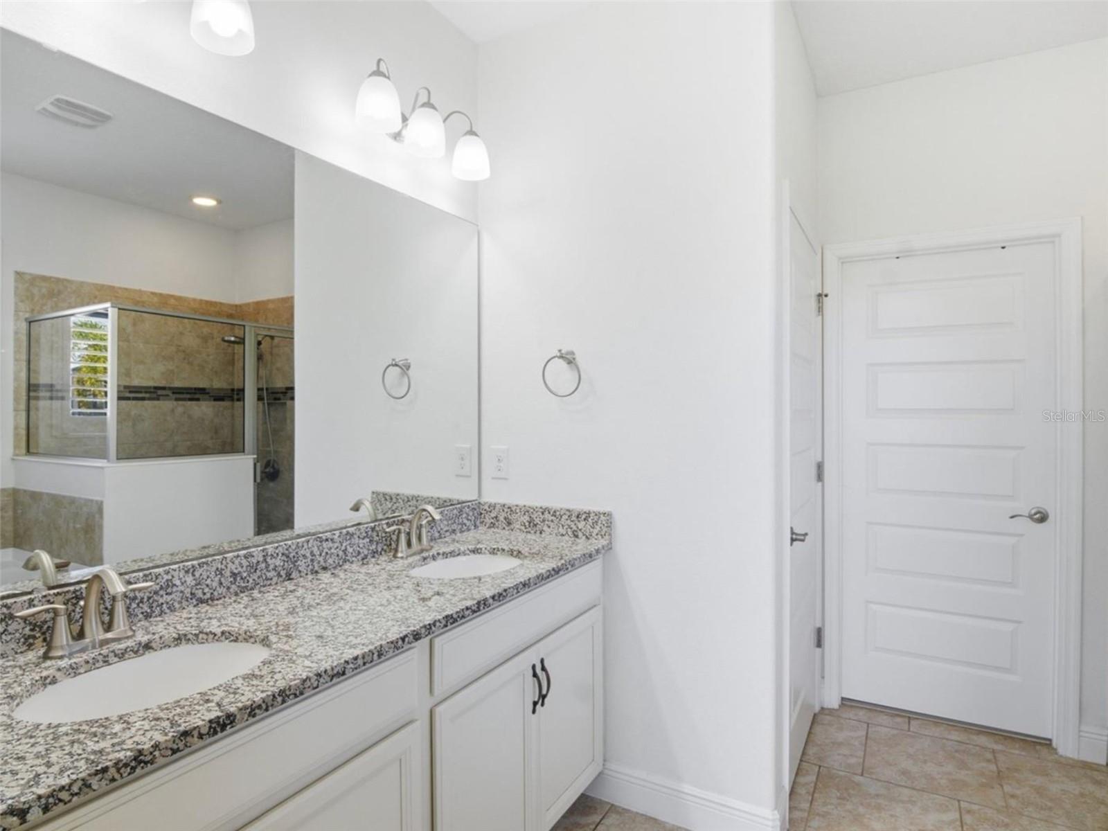WATERLEIGH PH 1C - Residential Lease