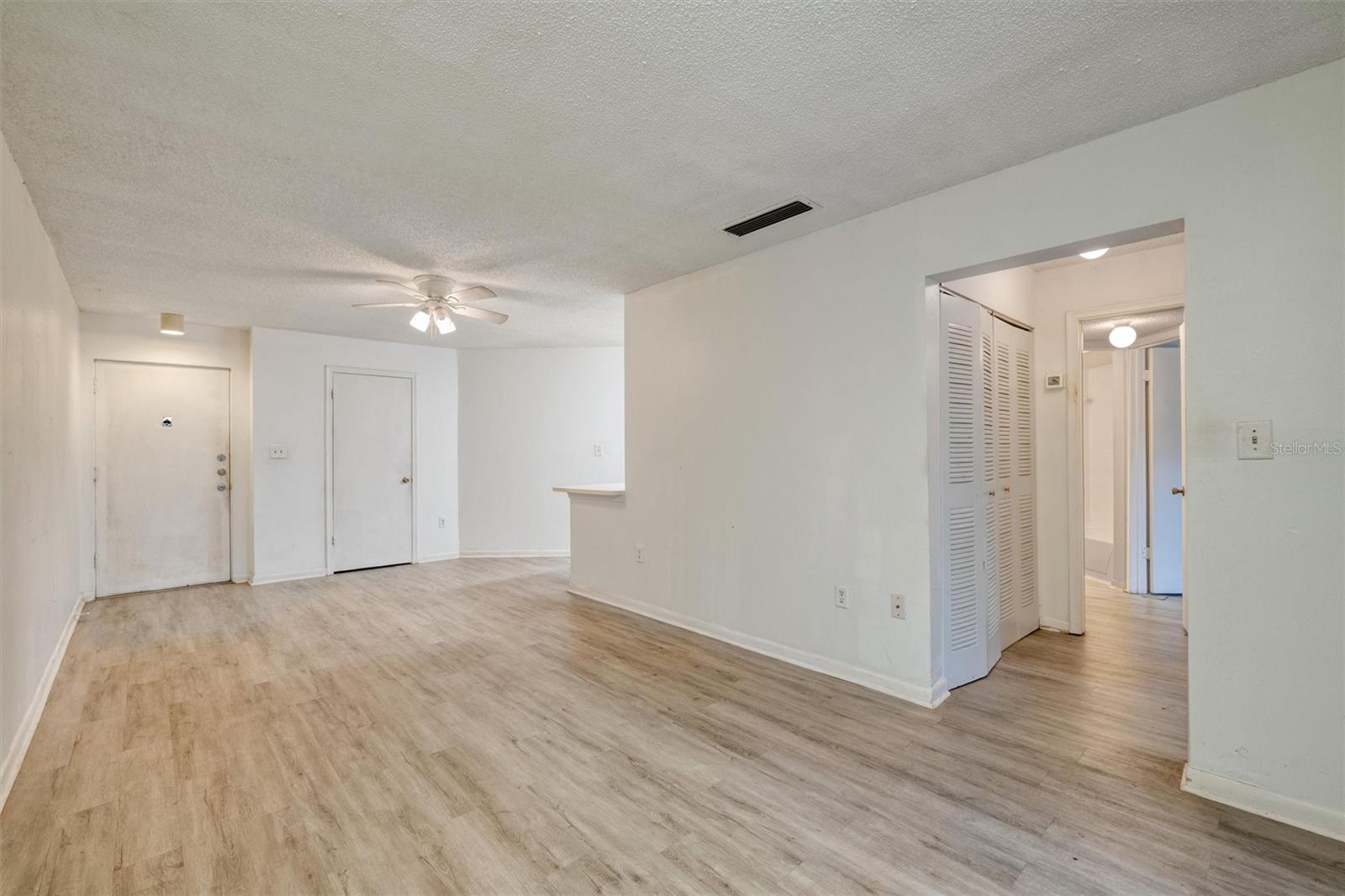 SOUTHPOINTE CONDO - Residential