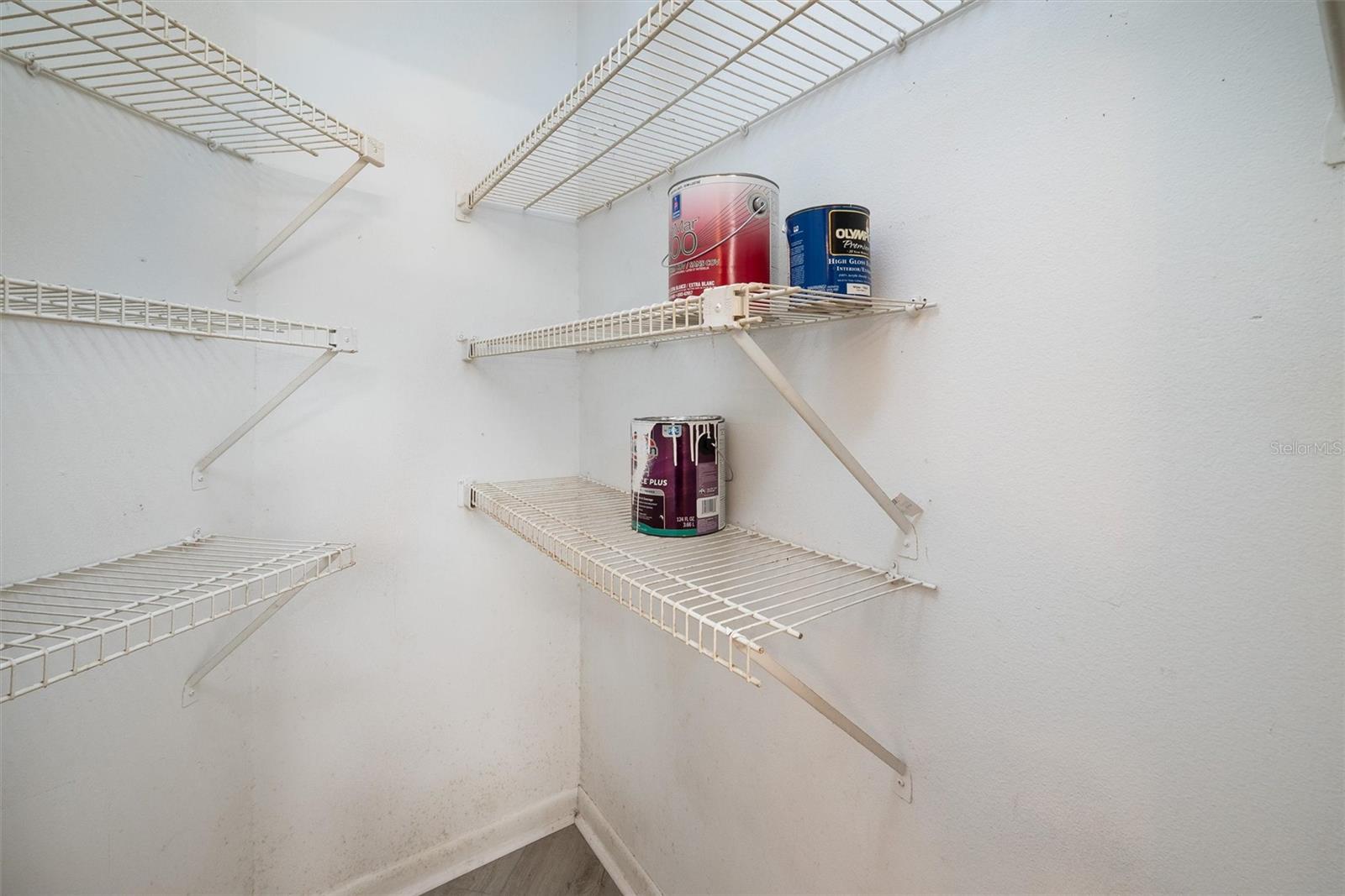 SOUTHPOINTE CONDO - Residential