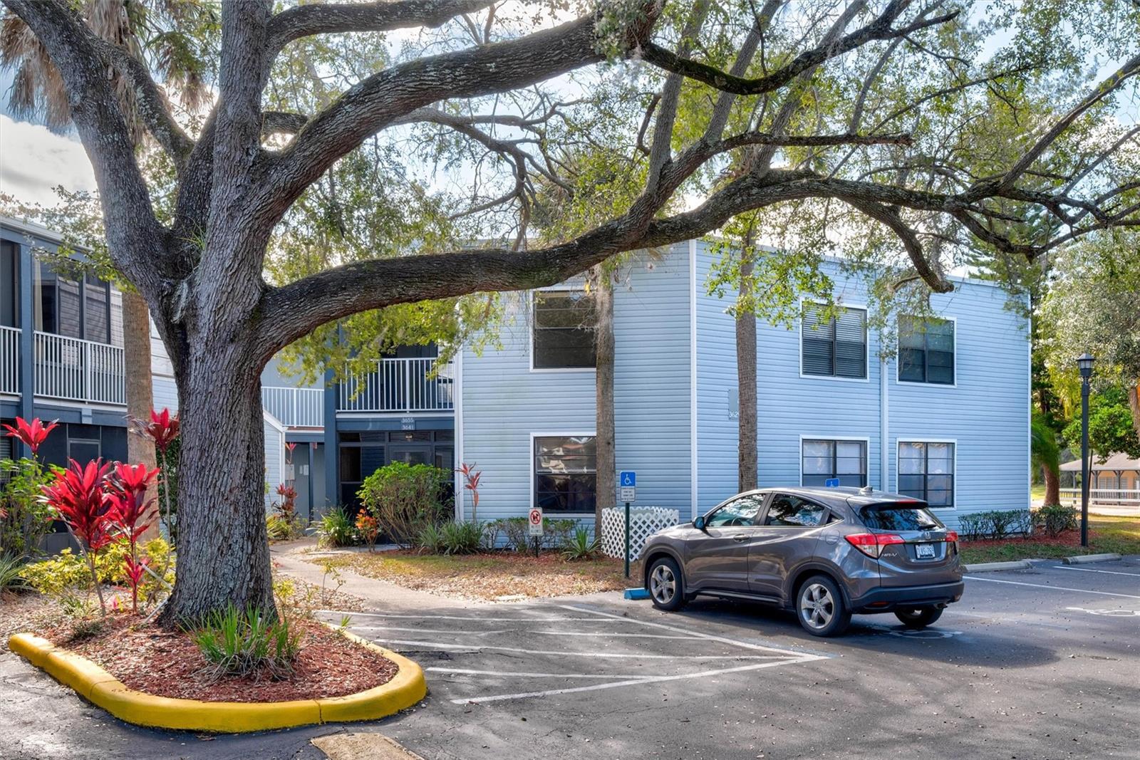 SOUTHPOINTE CONDO - Residential