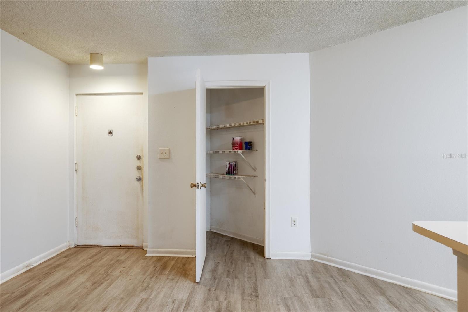 SOUTHPOINTE CONDO - Residential