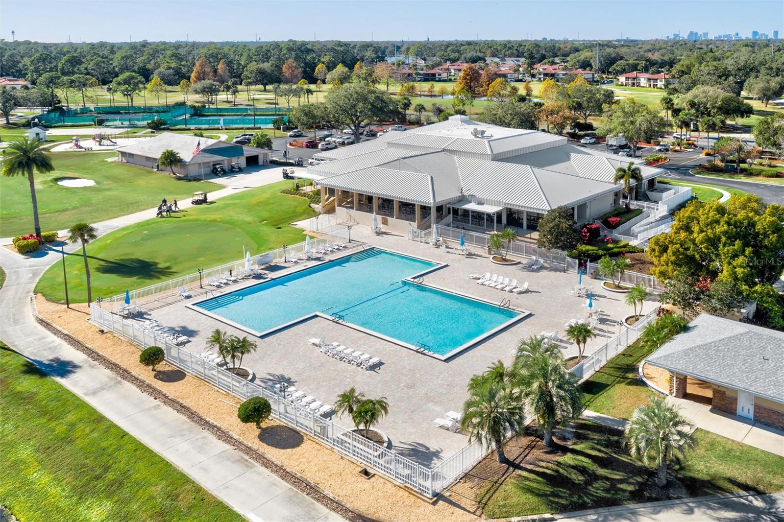 SOUTHPOINTE CONDO - Residential