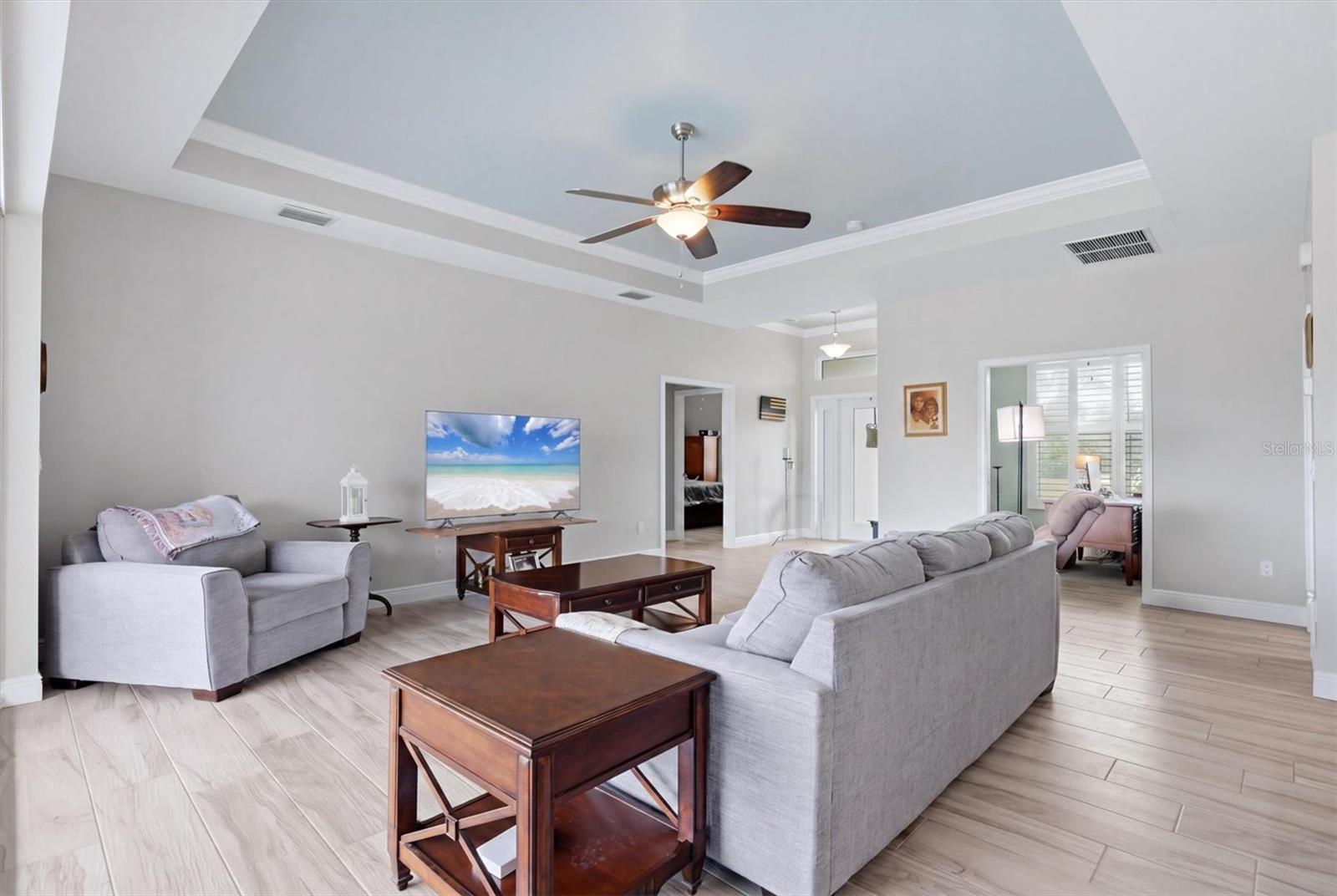 ROTONDA WEST LONG MEADOW - Residential