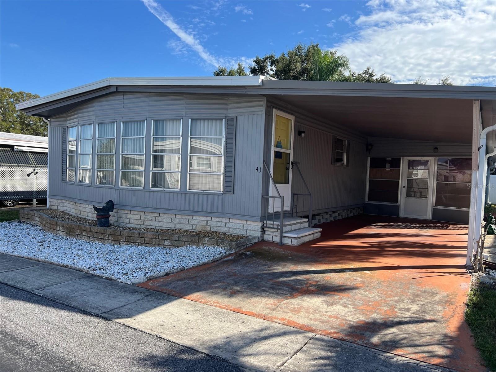 PALM HILL MOBILE HOME PARK UNREC - Residential