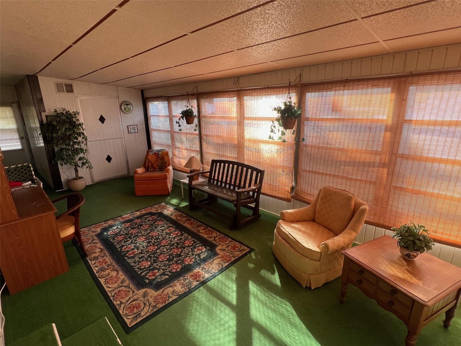 PALM HILL MOBILE HOME PARK UNREC - Residential