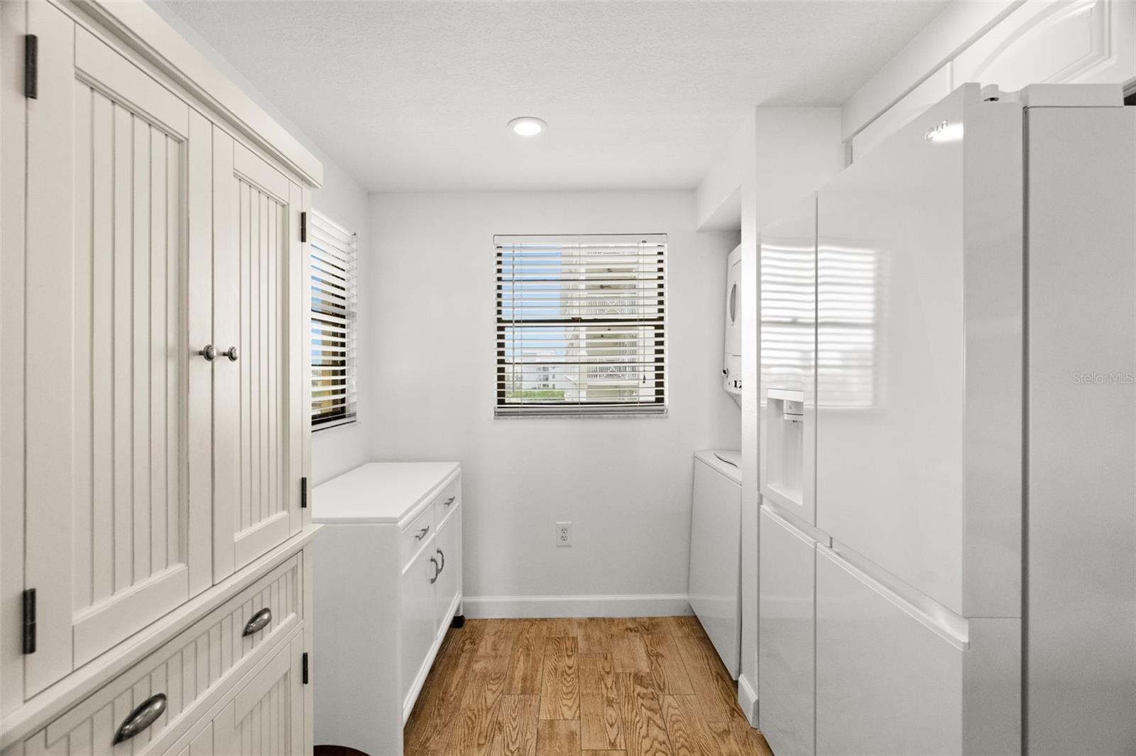 GOLDEN SHORES CONDO - Residential