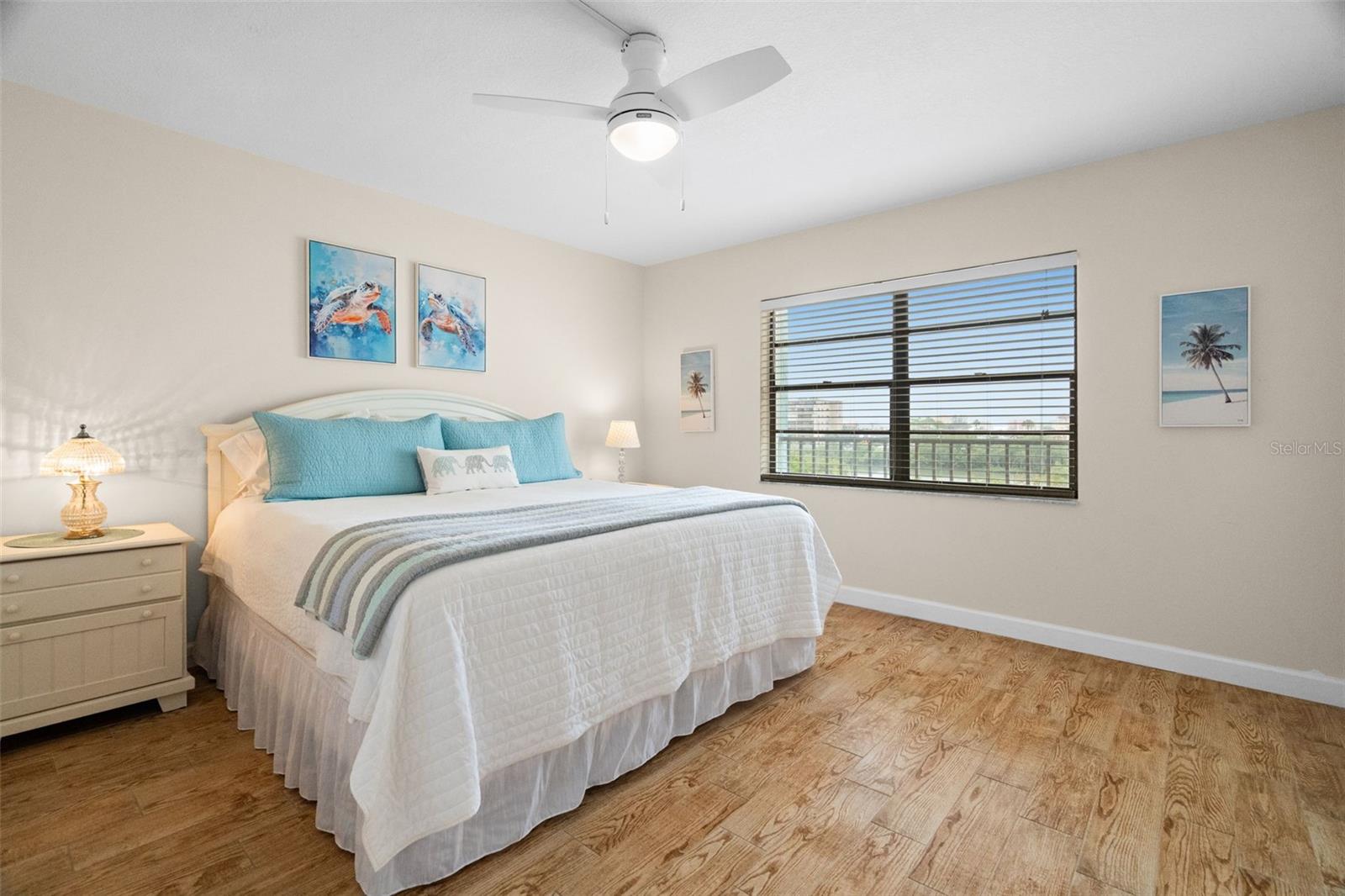 GOLDEN SHORES CONDO - Residential