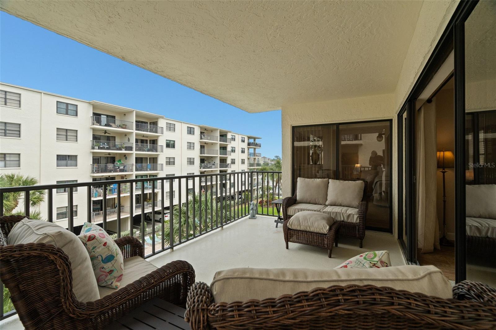 GOLDEN SHORES CONDO - Residential