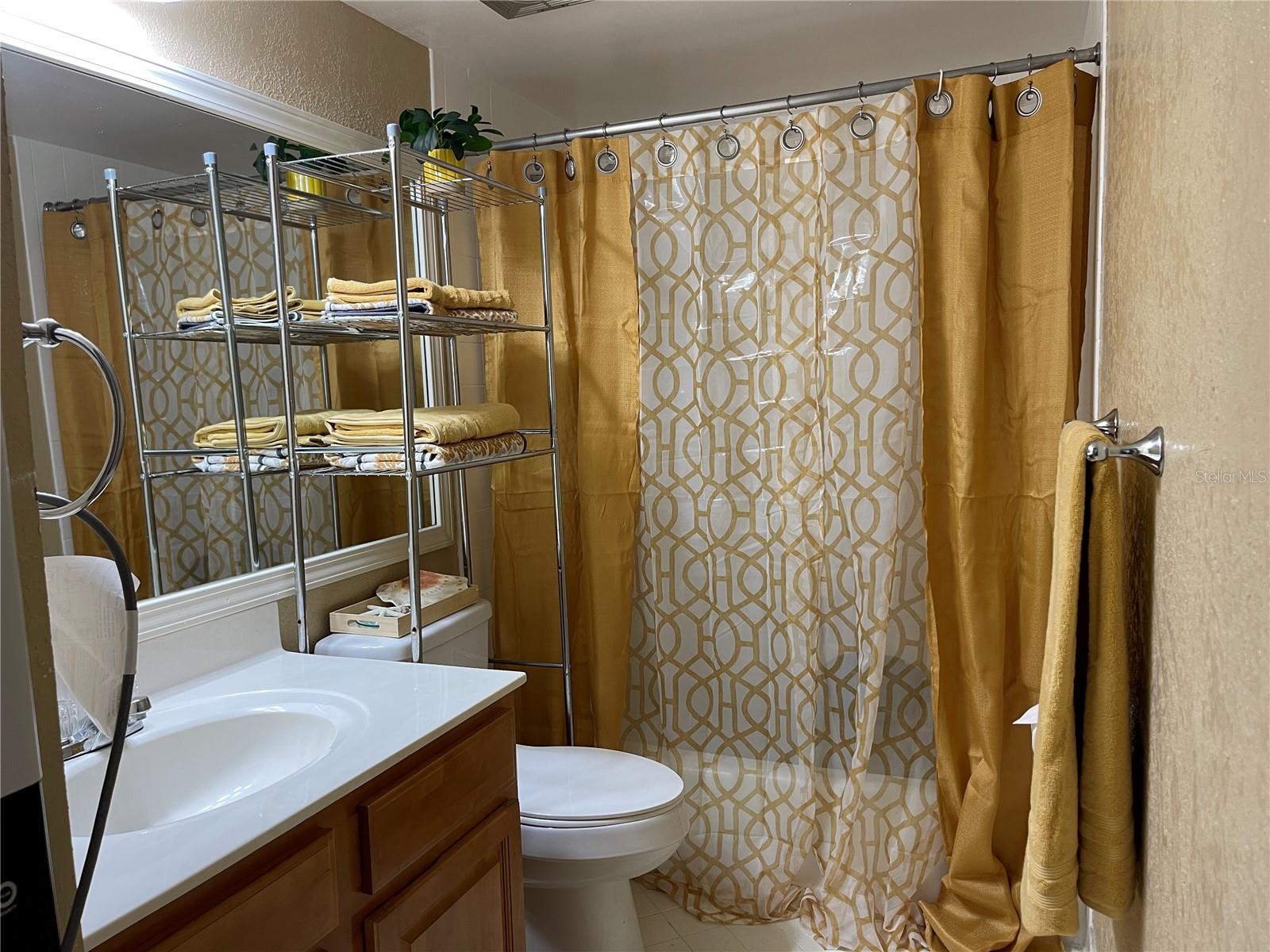 FAIRWAYS/SILVER SPGS SHRS CONDO - Residential