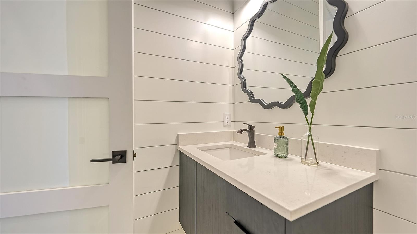 PALMA SOLA GRANDE - Residential