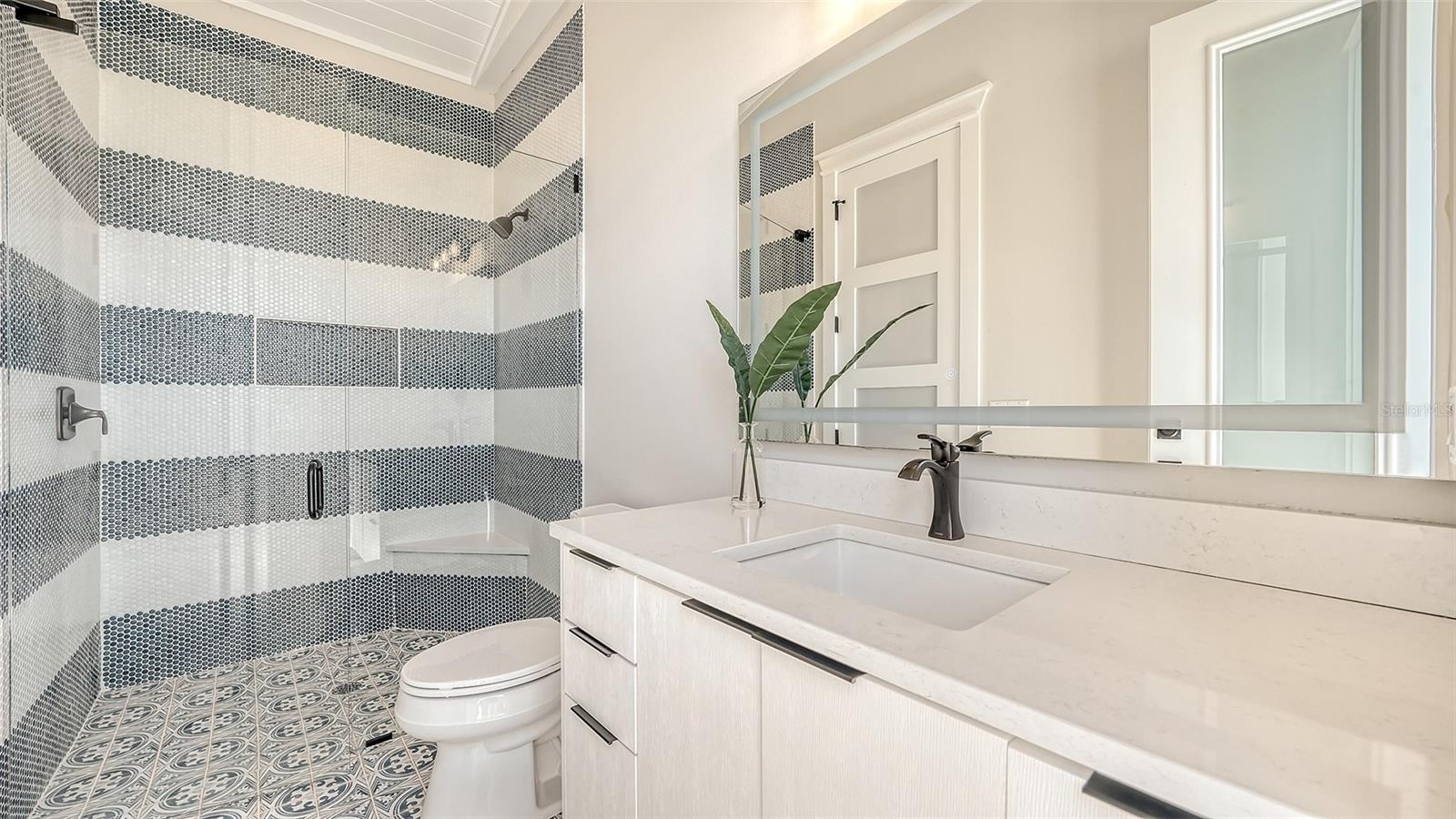 PALMA SOLA GRANDE - Residential