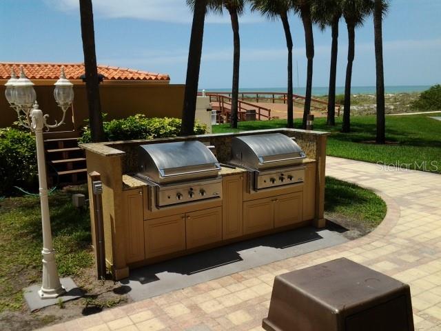 REGATTA BEACH CLUB CONDO - Residential Lease