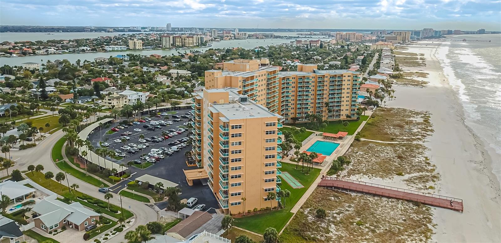 REGATTA BEACH CLUB CONDO - Residential Lease