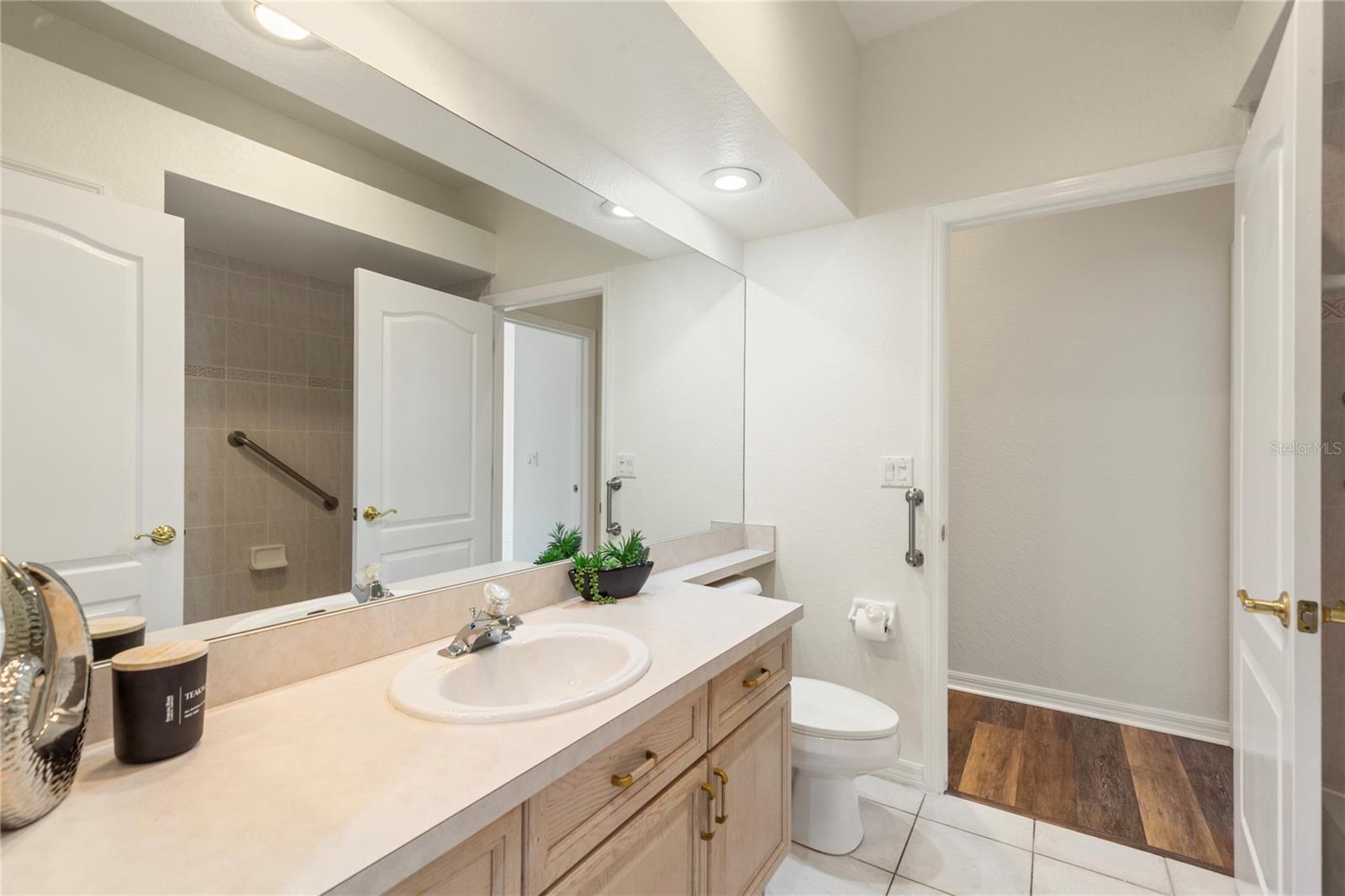 COUNTRYGROVE WEST - Residential