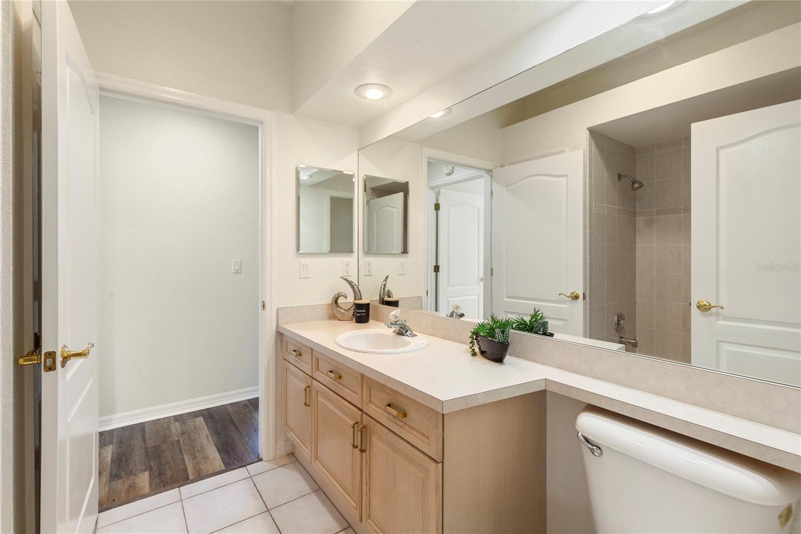 COUNTRYGROVE WEST - Residential