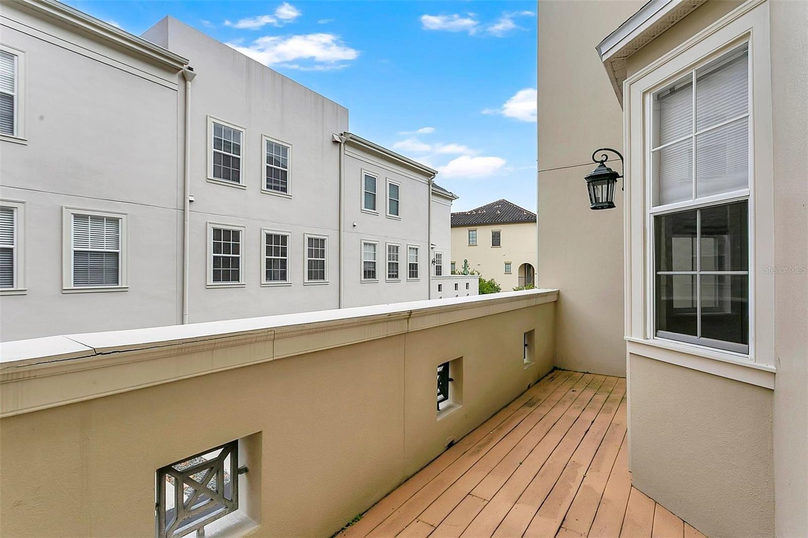 BALDWIN PARK UNIT 2 REP 1 - Residential Lease