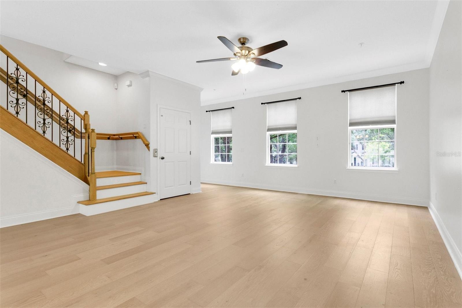 BALDWIN PARK UNIT 2 REP 1 - Residential Lease