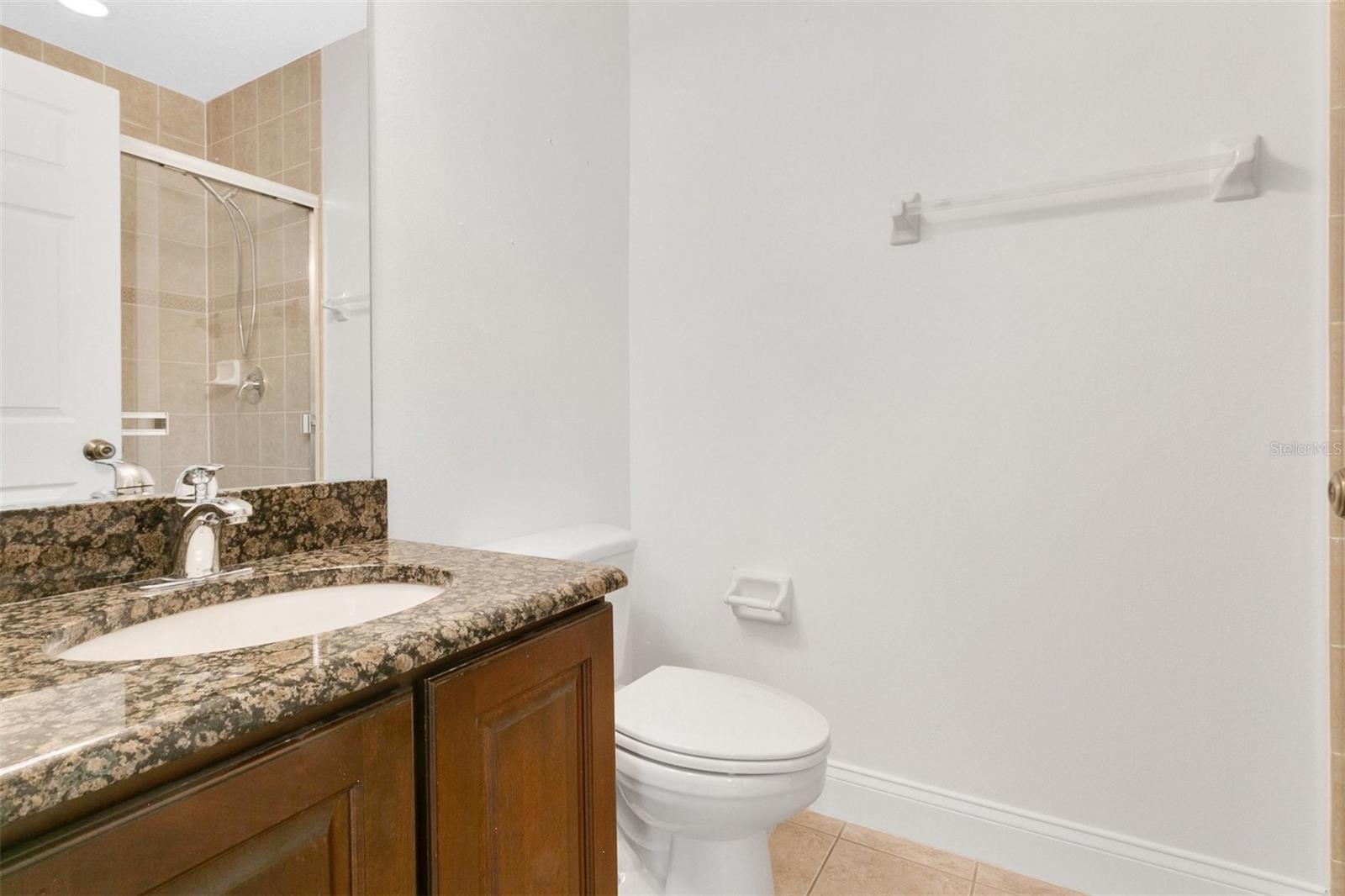 BALDWIN PARK UNIT 2 REP 1 - Residential Lease