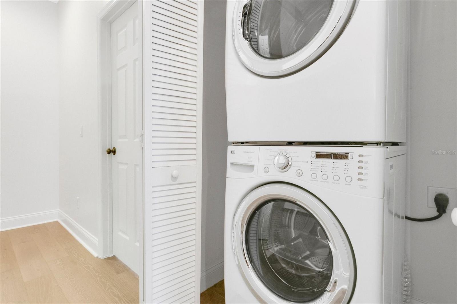 BALDWIN PARK UNIT 2 REP 1 - Residential Lease