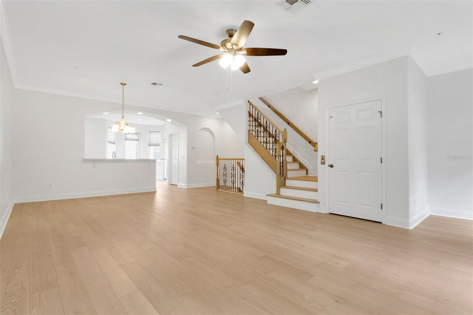 BALDWIN PARK UNIT 2 REP 1 - Residential Lease