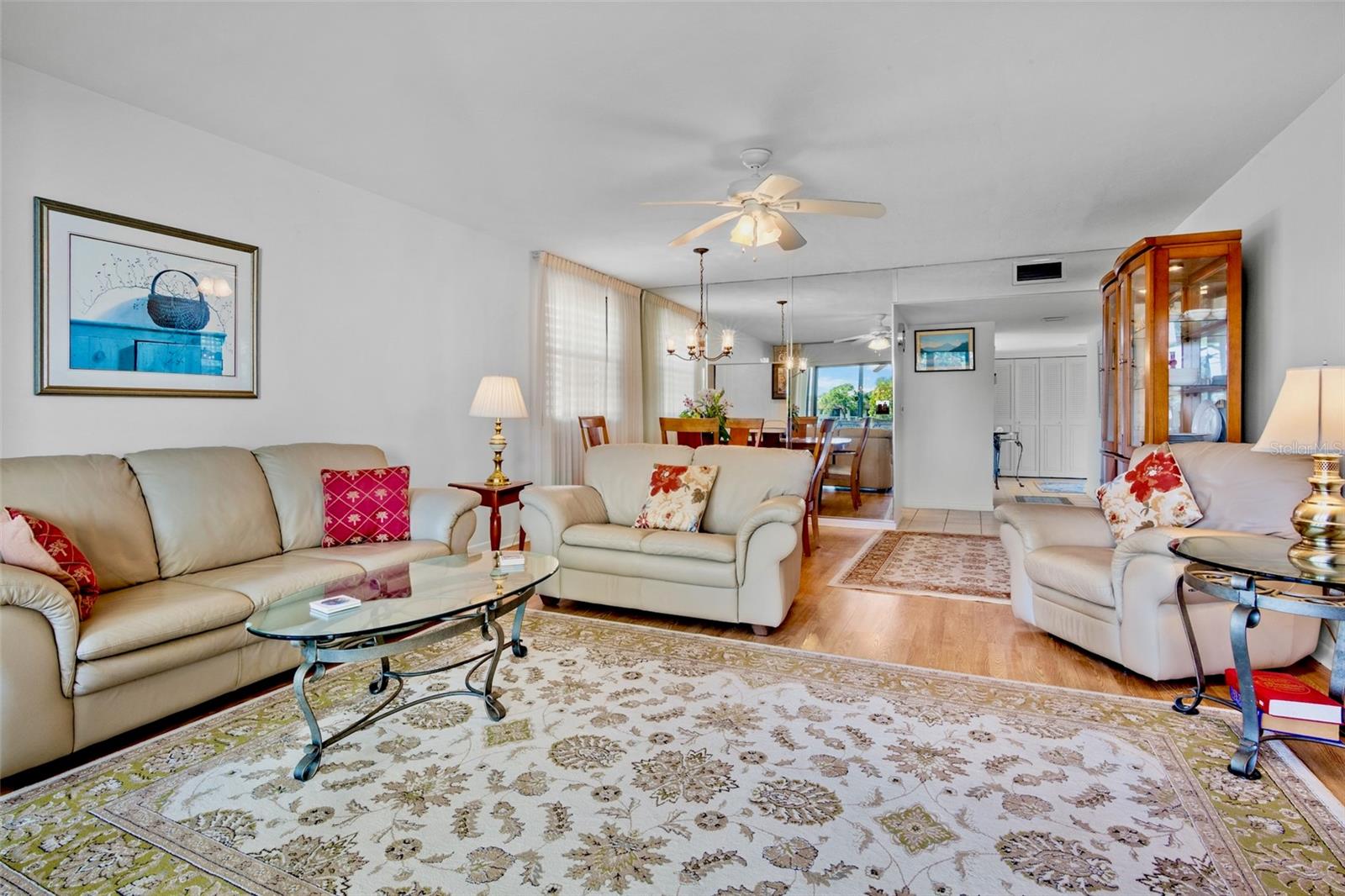 THE MEADOWS - Residential