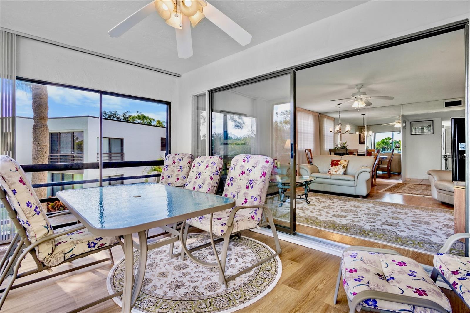 THE MEADOWS - Residential